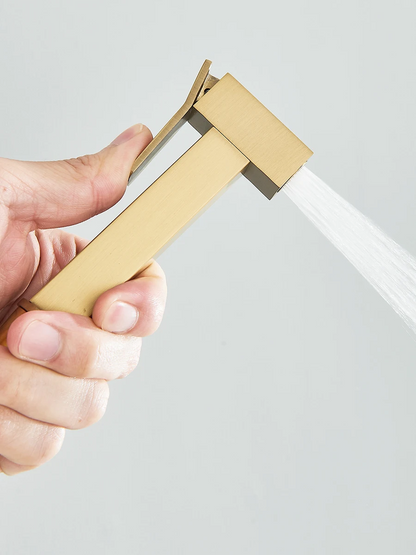 Colonne de douche doré 4-en-1 avec robinet bidet